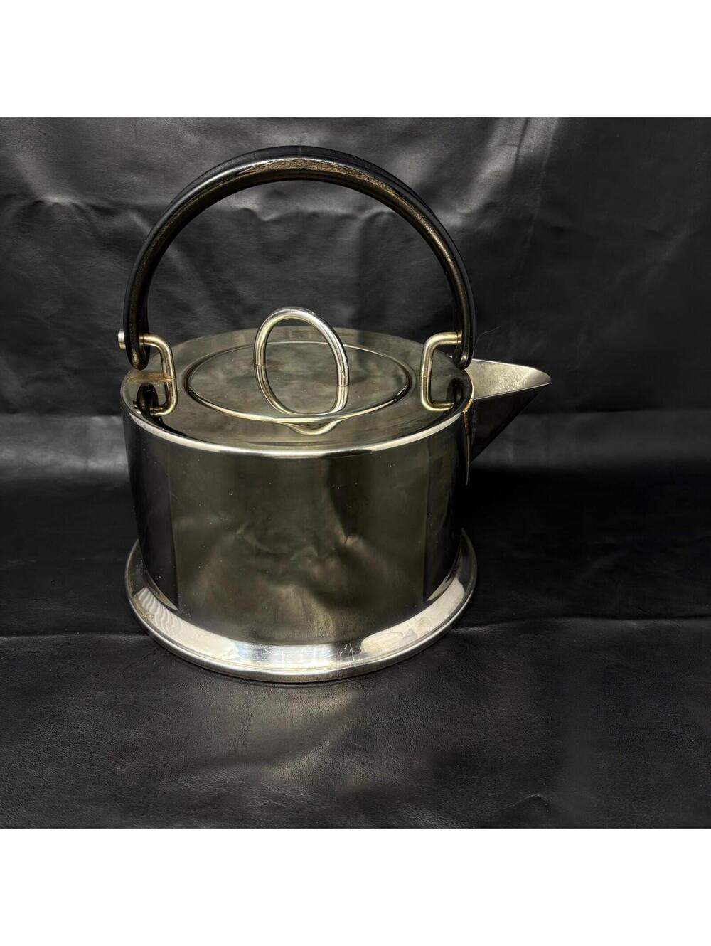 Bodum C. Jorgensen 18/10 Stainless Stove Top Water Tea Kettle Silver Italy